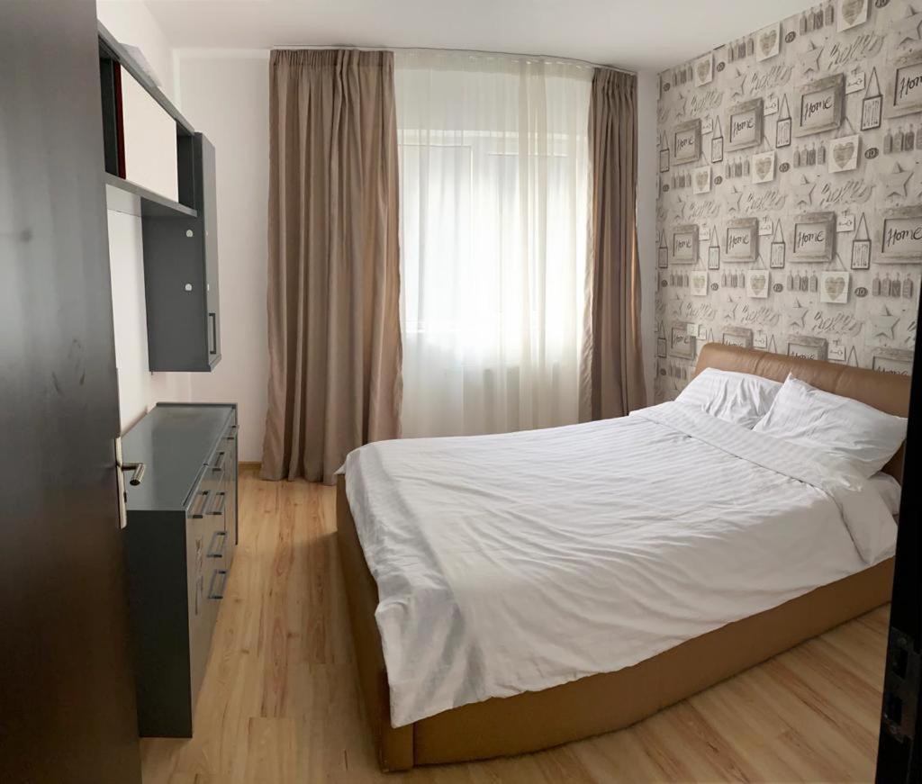 Amg Apartament Apartment Brașov Exterior foto